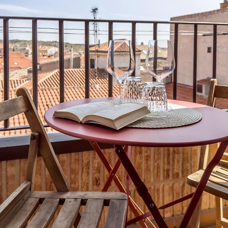 Atticus Apartment Toledo Bagian luar foto
